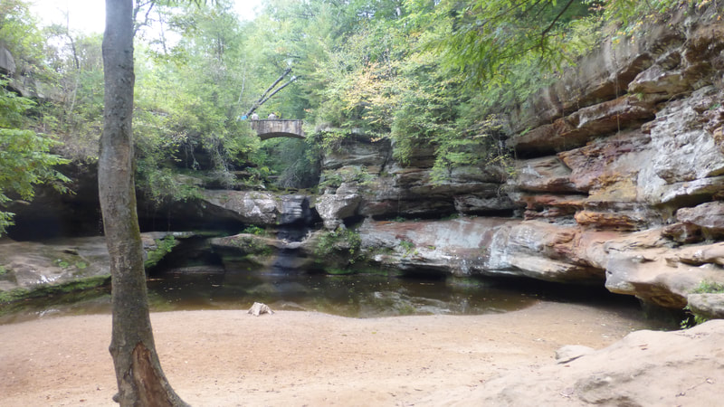 Pool and rock recesses, Old Man's Cave Trail, Hocking Hills State Park